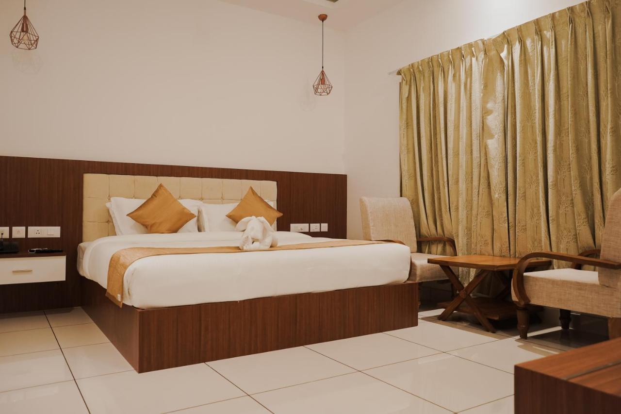 Sprise Munnar Resort And Spa Bagian luar foto