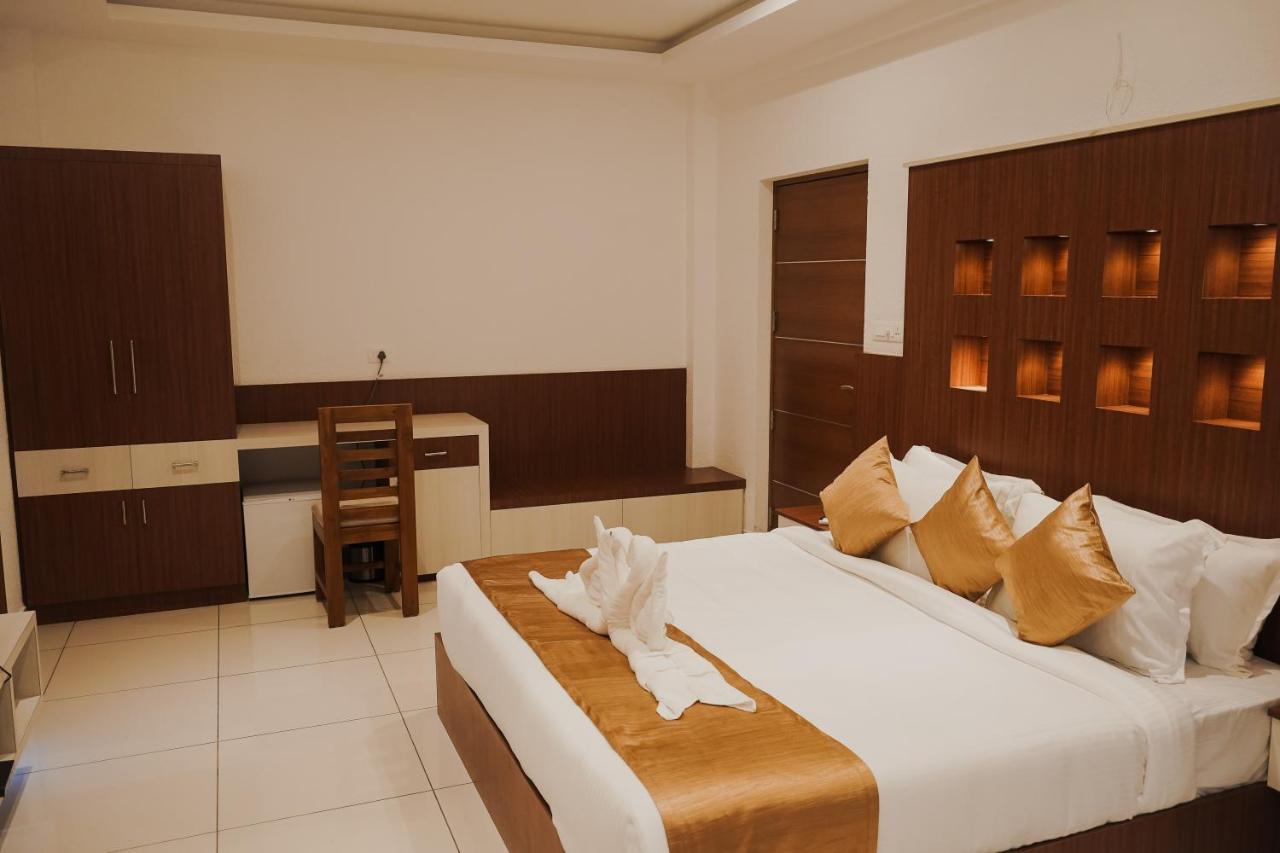 Sprise Munnar Resort And Spa Bagian luar foto
